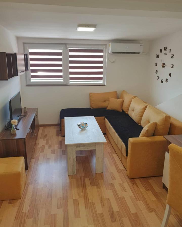 Sky Apartments Strumica Extérieur photo